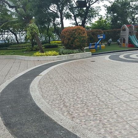 Sudirman Thamrin 87M Pool View Apartment Jakarta Exterior foto